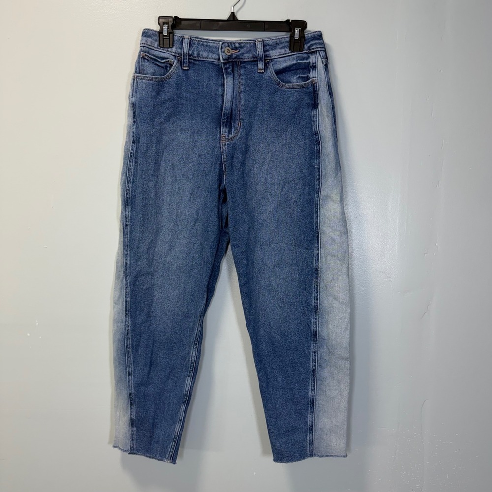 Hollister Ultra High-Rise Vintage Relaxed Mom Jeans Two Tone Blue 9S W29 L24